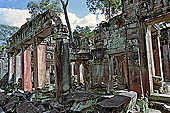 Preah Khan temple - the hall of dancers.